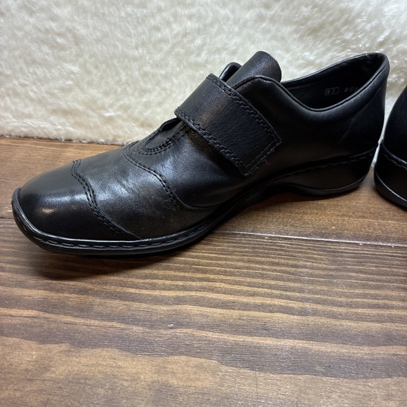 Rieker Loafers Flats Women Black EUR 41 (US 10) Leather Walking Anti Stress GUC - Picture 2 of 11